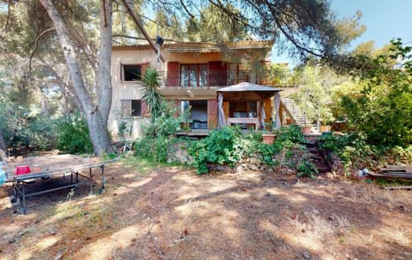 Vente Maison lot de deux appartements à rénover Sete   
