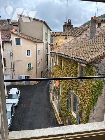 &#127969; À VENDRE ? Maison de ville à Saint-Affrique

À découvrir au c?ur de Saint-Affrique,...