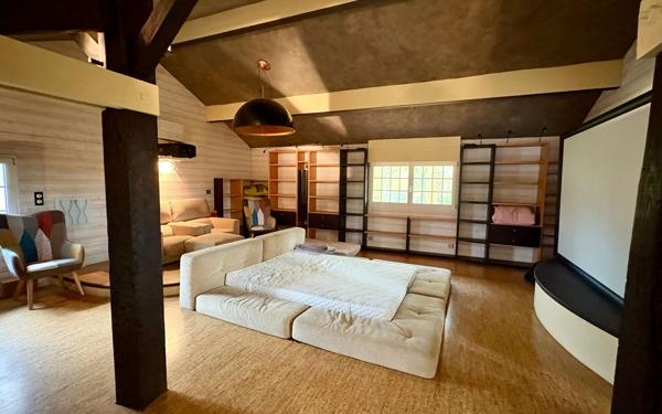 Maison à vendre    5 pièces •  Soustons