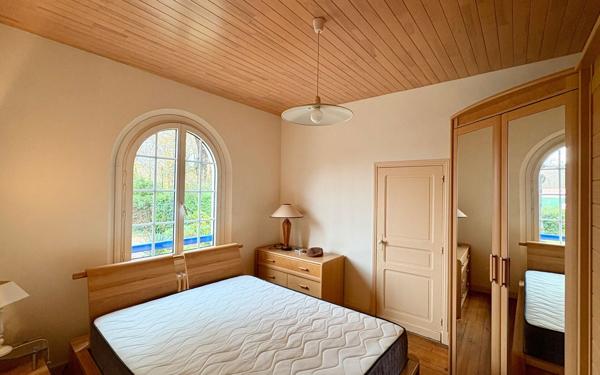 Maison à vendre    5 pièces •  Soustons