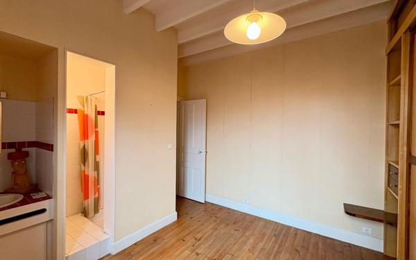 Maison à vendre    5 pièces •  Soustons