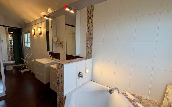 Maison à vendre    5 pièces •  Soustons