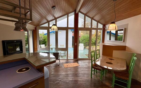 Maison à vendre    5 pièces •  Soustons