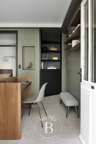 Paris 8ème, Appartement  36 m² à vendre