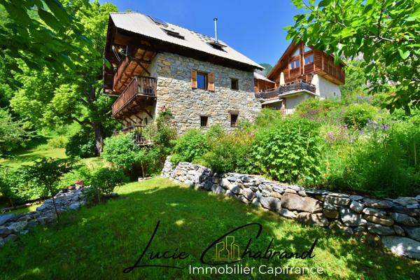 Maison à vendre 10 pièces  (05)