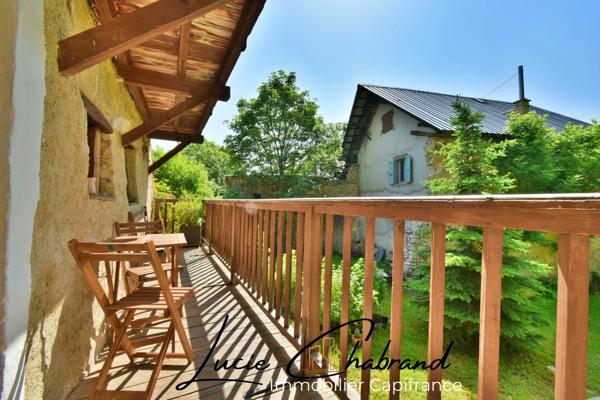 Maison à vendre 10 pièces  (05)