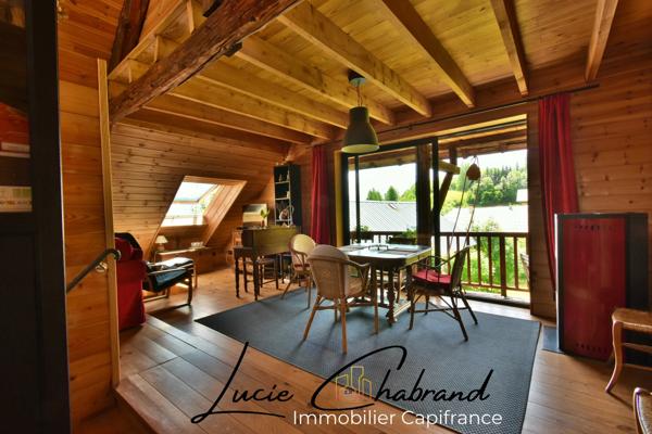 Maison à vendre 10 pièces  (05)