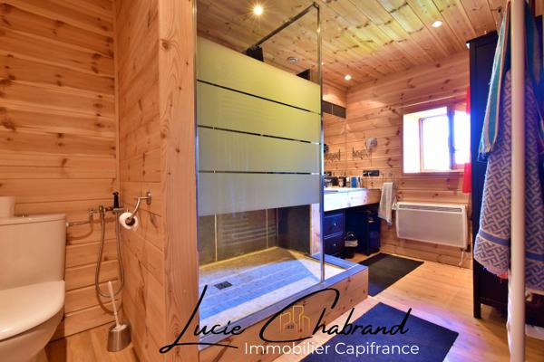 Maison à vendre 10 pièces  (05)