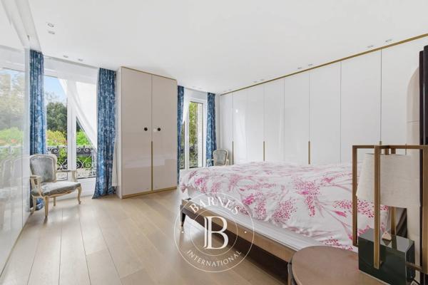 Fontenay-sous-Bois, Maison 6 Chambres -  380 m² à vendre