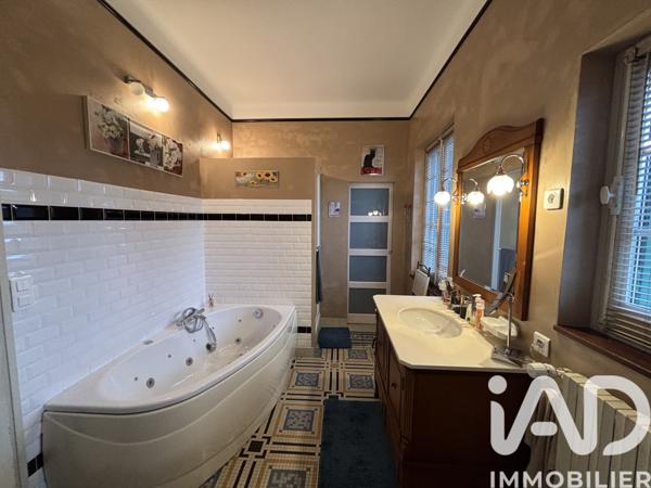 Maison à vendre 7 pièces 291 m² Lisle-sur-Tarn