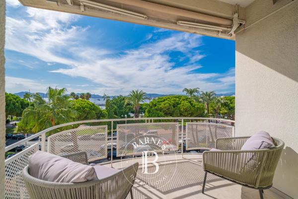 Cannes, Appartement 2 Chambres -  97 m² à vendre