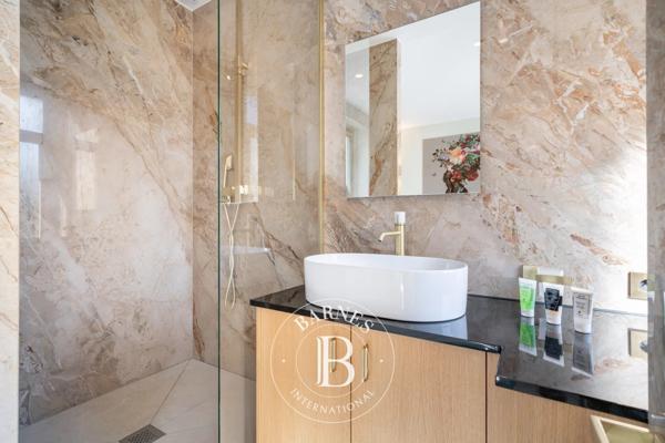 Cannes, Appartement 2 Chambres -  97 m² à vendre