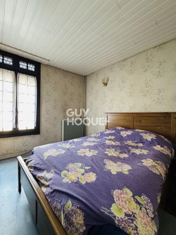 SAINTE ANNE - MAISON SITUÉE A DEUX PAS DE LA GARE ET DU CENTRE VILLE