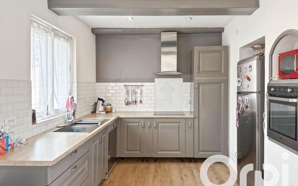 Maison à vendre    5 pièces • 11,55 m2 Jonquières