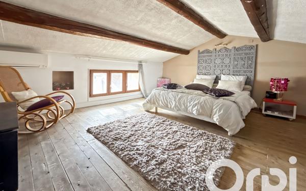 Maison à vendre    5 pièces • 11,55 m2 Jonquières