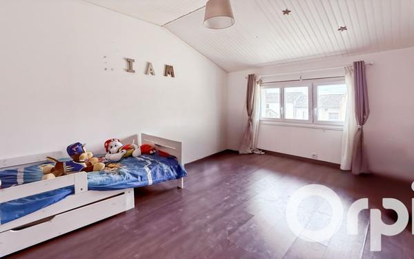 Maison à vendre    5 pièces • 11,55 m2 Jonquières