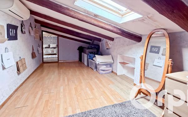 Maison à vendre    5 pièces • 11,55 m2 Jonquières