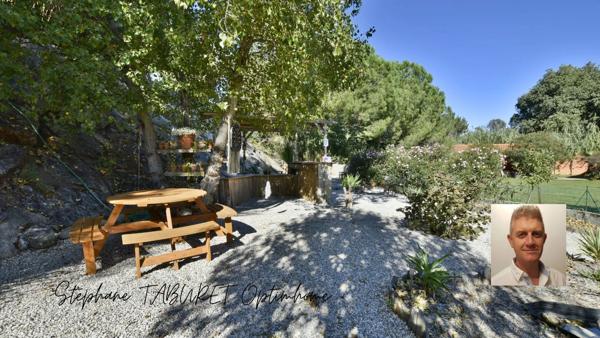 Villa 4 pièces à CERET (66) avec 3 chambres, 1 garage, un terrain arboré et une piscine.