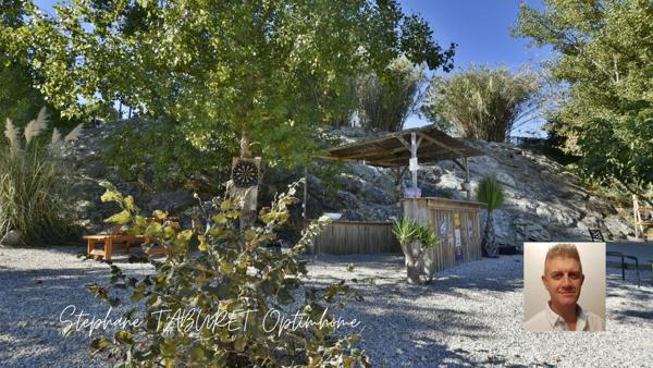 Villa 4 pièces à CERET (66) avec 3 chambres, 1 garage, un terrain arboré et une piscine.