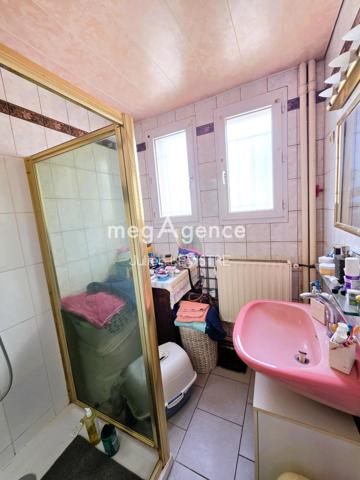 Maison à Sours, 28630 - 4 pièces 93m²