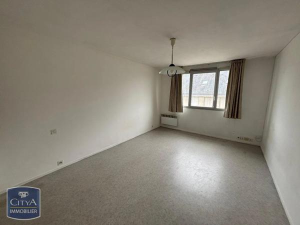 Appartement à louer 1 pièce 21.88m² Tours (37000)
