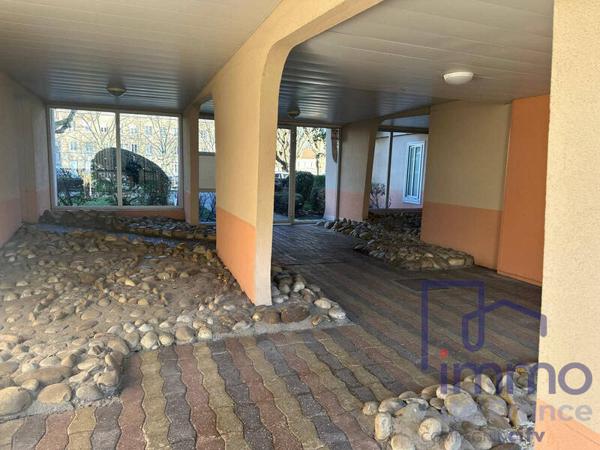 Appartement 3 pièces                                        - 42100 Saint-Étienne Réf : 2556-CIFVFOREZVELAY