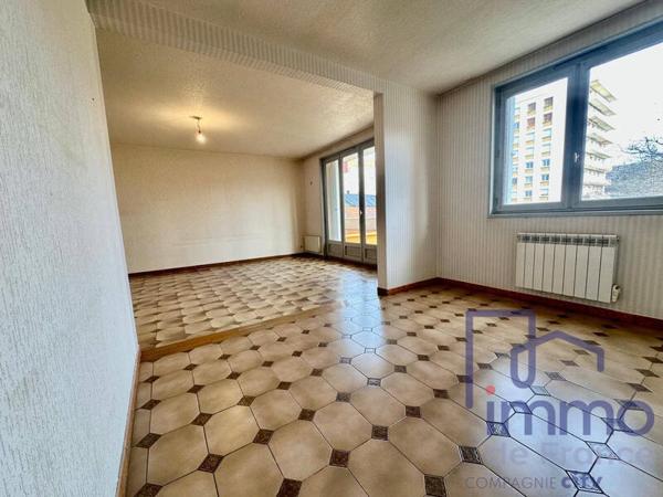 Appartement 3 pièces                                        - 42100 Saint-Étienne Réf : 2556-CIFVFOREZVELAY