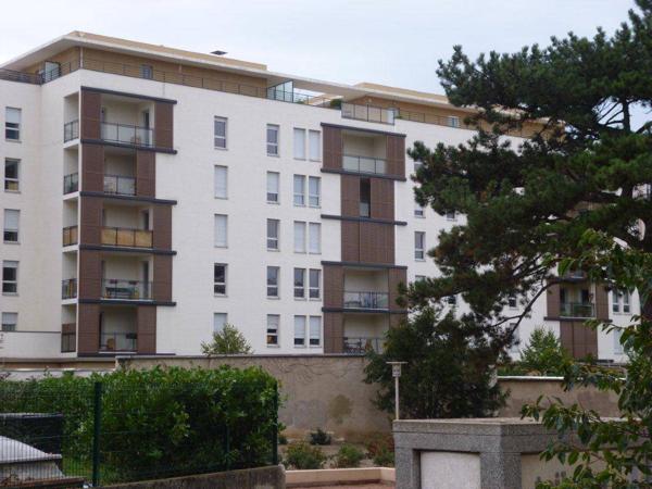 Appartement 3 pièces                                        - 69007 Lyon 7e  Arrondissement Réf : 5365