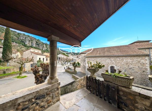 Projet de rénovation – Ensemble en pierre à Vogüé