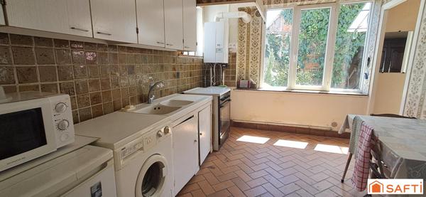 Maison de ville calme avec terrain et dépendances