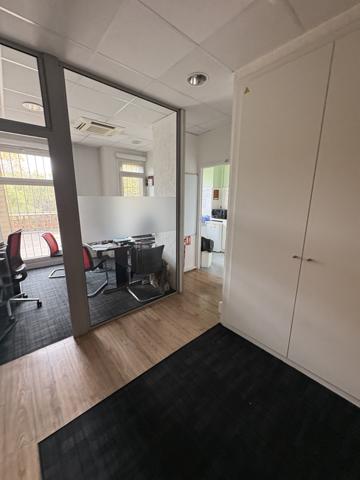 Marseille (13010) Local Commercial - 160m2 - St Loup