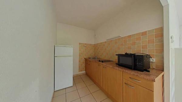 Appartement 1 pièce                                        - 42000 Saint-Étienne Réf : 12454