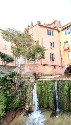 IMMEUBLE DE RENDEMENT RENOVE-TERRASSE-CAVE