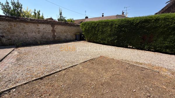 Vente
                Maison92 m² - 4 Pièces -
                    EVREUX (27000)