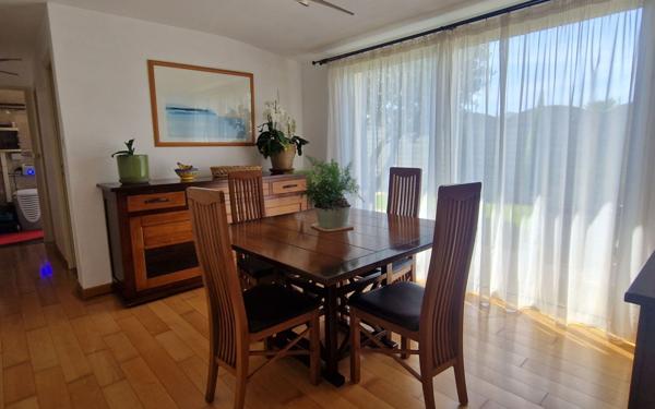 Maison à vendre    4 pièces •  La Rochelle