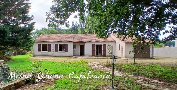 Maison à vendre 6 pièces LEZAY (79)