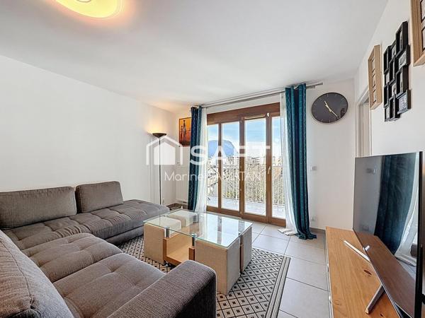 T4 récent de 80 m2 avec Garage - Cave - Tram - Gare