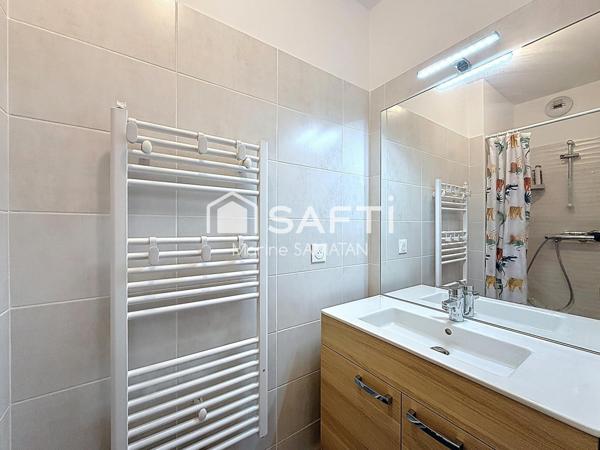 T4 récent de 80 m2 avec Garage - Cave - Tram - Gare