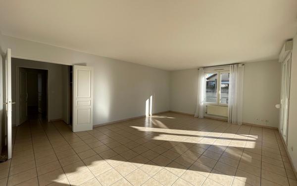 Appartement à vendre    5 pièces • 111 m2 Lyon 3