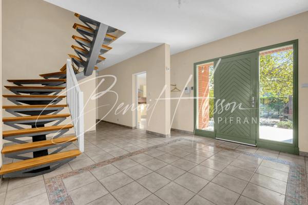 Maison 6 pièces de 229m² sur 2432m² de terrain