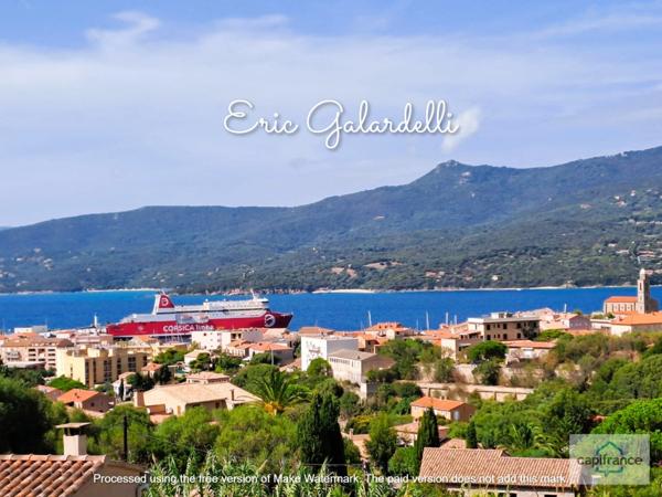 À vendre : Charmant appartement T2 à Propriano avec vue mer