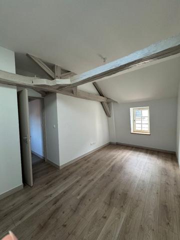 Appartement 3 pièces à louer Châtellerault - 86100 / Réf: 90302