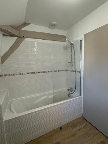 Appartement 3 pièces à louer Châtellerault - 86100 / Réf: 90302