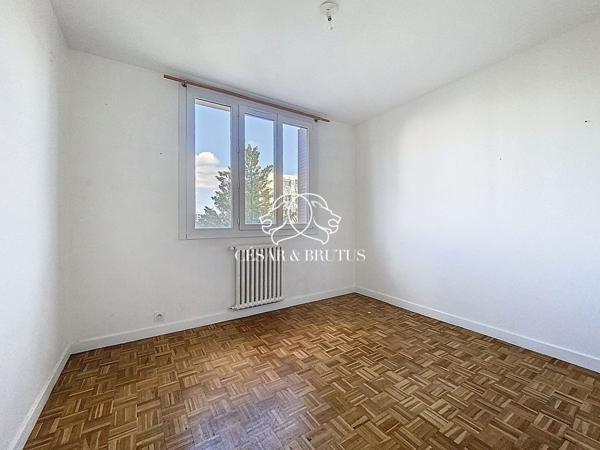 APPARTEMENT T4 – CUIRE – BALCON