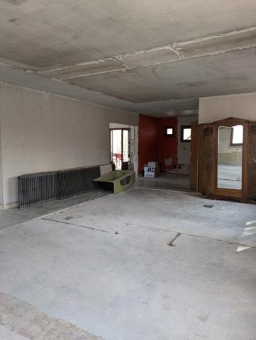 Local à louer CHALLES LES EAUX (73) 160 m²