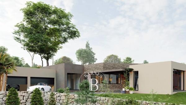 Biot, Terrain constructible  1 798 m² à vendre