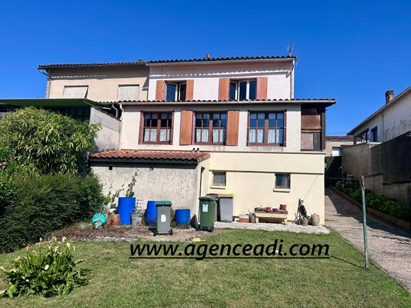 Maison Niort 6 pièce(s) 117 m2, Niort 79000
