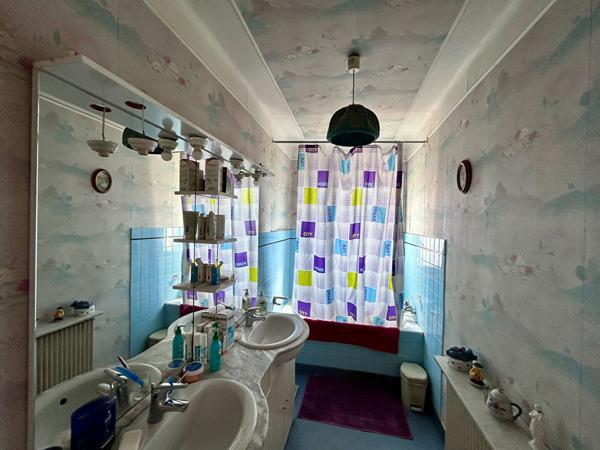 Maison Niort 6 pièce(s) 117 m2, Niort 79000