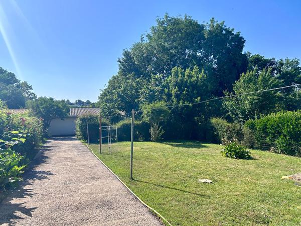 Maison Niort 6 pièce(s) 117 m2, Niort 79000