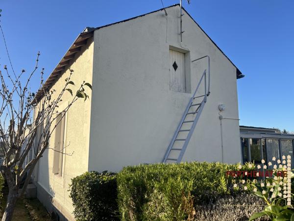Maison de ville à rénover à PARTHENAY